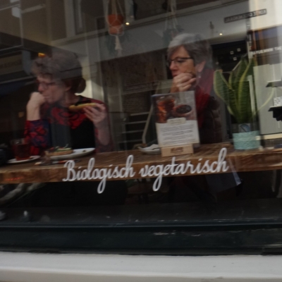 5105_typisch_half_gouda.jpg