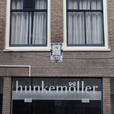 5446_foundation_half_gouda.jpg