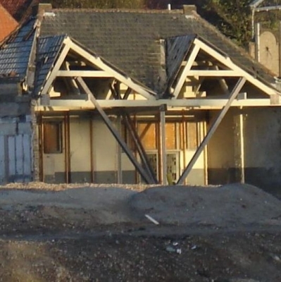 571_facade.jpg